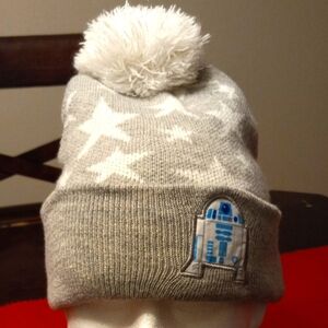 Star Wars R2-D2 Pom Pom Beanie Unisex Adult.